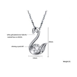 Easy to Use Female Platinum Plating Titanium Necklace With Rhinestone