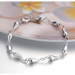 The Queen of Quality Female Fade-Proof 
 Platinum Plating Titanium Bracelet 