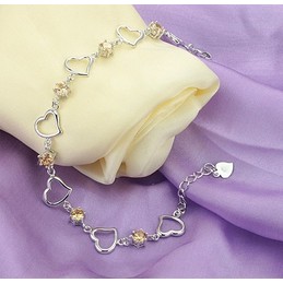The Queen of Quality Female Sweetheart Platinum Plating Titanium Bracelet With Diamond