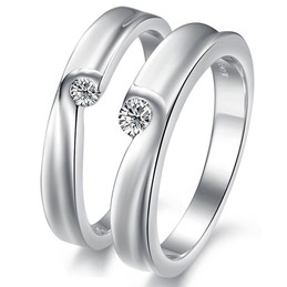Stable Quality Platinum Plating Titanium Ring For Lovers With Rhinestone