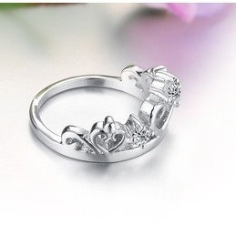 World-wide Renown Platinum Plating Titanium Ring With Rhinestone