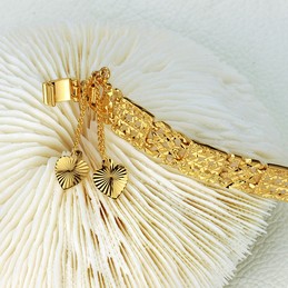 Durable in Use Female 18K Gold-Plated Bracelet 