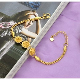 Stable Quality Female Flower Shape 18K Gold-Plated Bracelet 