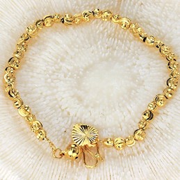 Quality and Quantity Assured Female 18K Gold-Plated Bracelet 