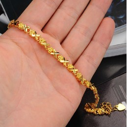to Have a Long Story Female ELegant 18K Gold-Plated Bracelet 