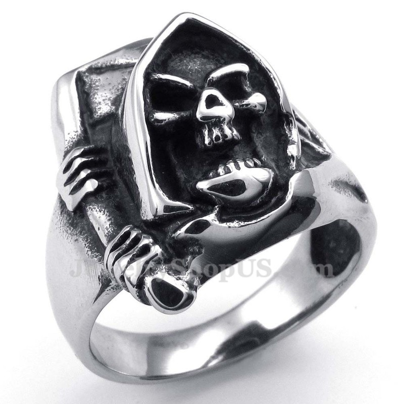 Titanium Skull Ring
