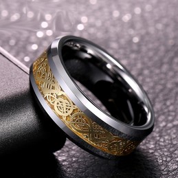 Man Fashion Personality Titanium Rings with Dragon Patterns 