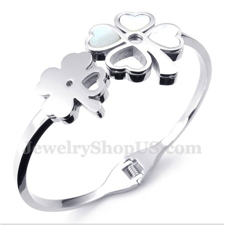 Men's Titanium Clover Bracelet