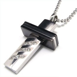 Man High Quality Cross Gemstone Titanium Steel Necklace