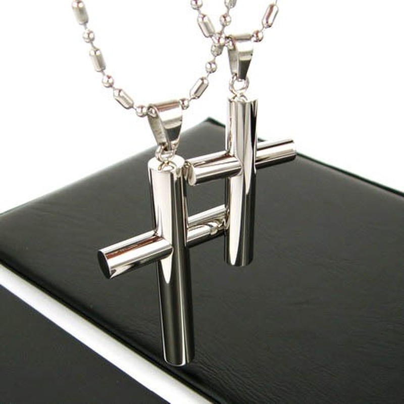 Man Cross Titanium Steel Necklace-Free Chain-1 piece