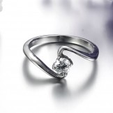 World-wide Renown Female Titanium Ring With Rhinestone