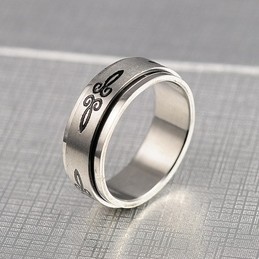 Men's titanium ring