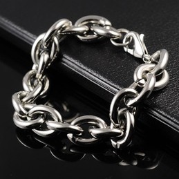 Sportsman essential titanium bracelet